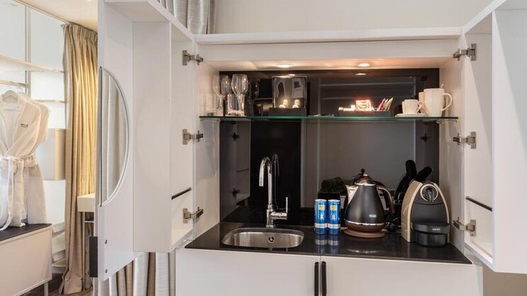 The Level Garden Suite 